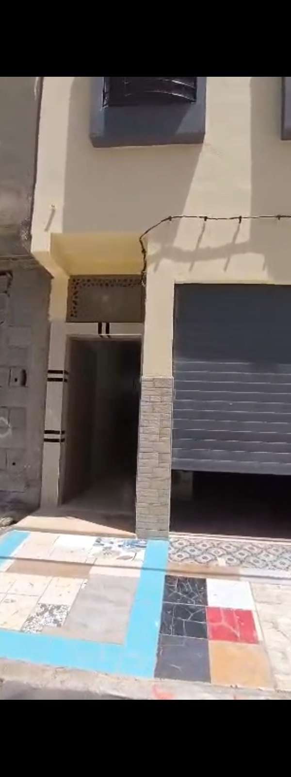 دار للبيع 61متر